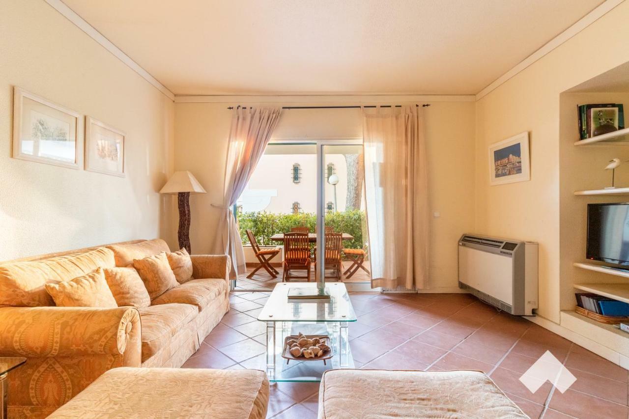Spacious Villa In Jardim Do Golfe • Pool Quarteira Eksteriør billede